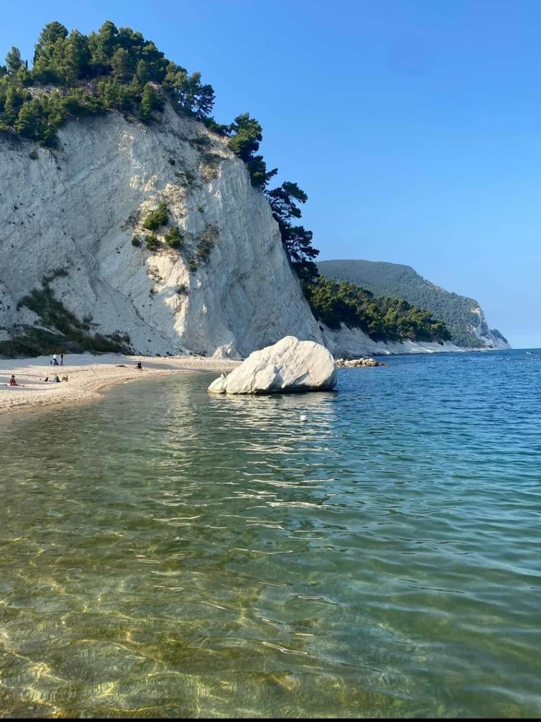 Affittacamere Villa Zelinda Sirolo Exterior foto